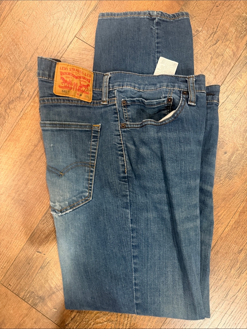 Levi's Men's Denim Straight Leg Jeans - Medium Blue Wash 541 36x32